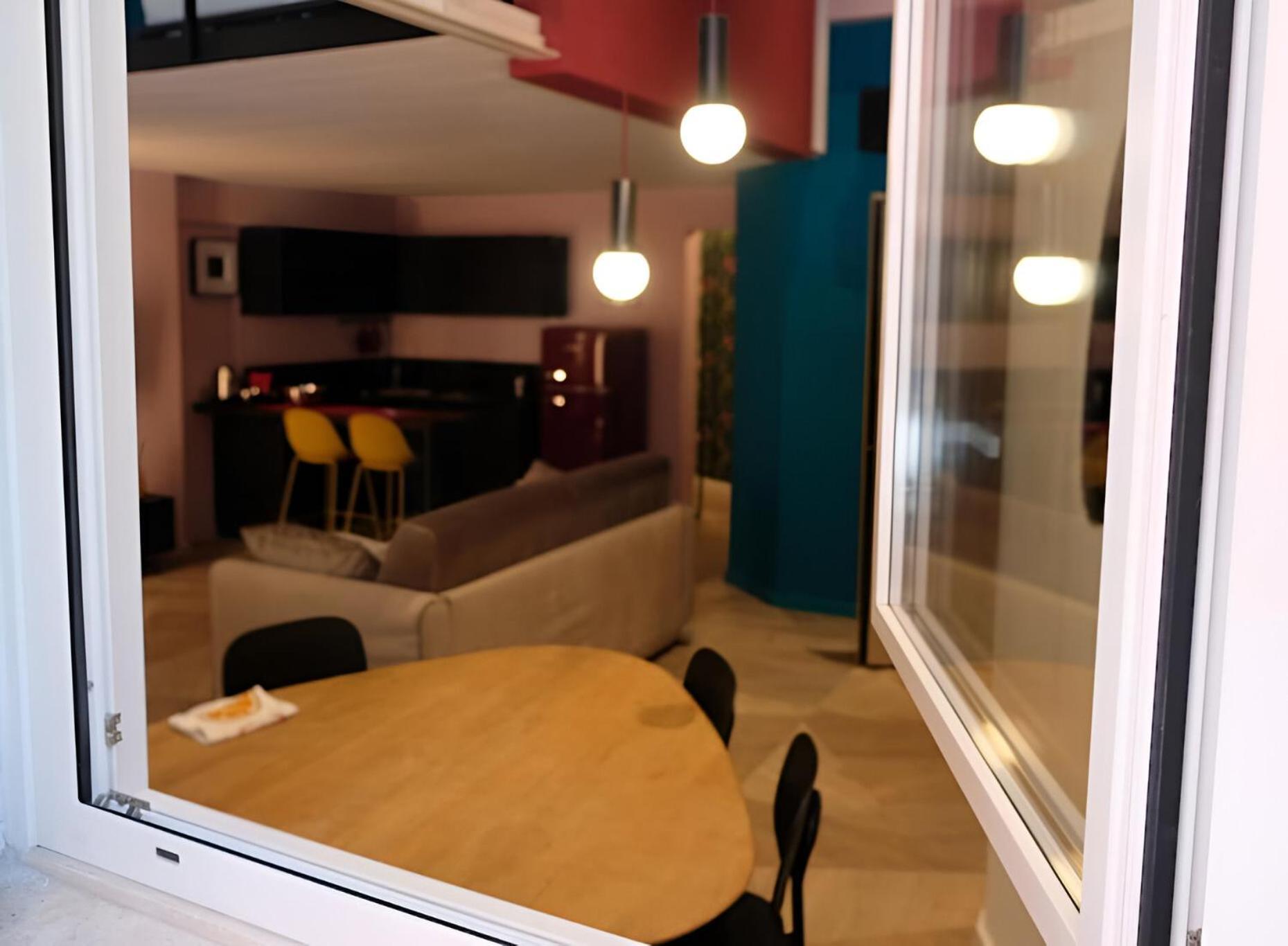 Margot Color Apartment - Trastevere - Loft Di Lusso Rome Bagian luar foto